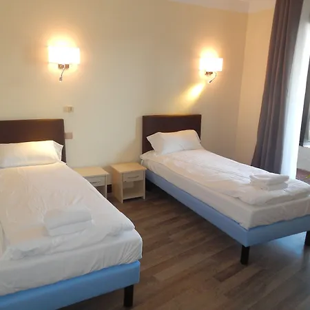 Logis Restaurant Le Du Roulier Ξενοδοχείο 3*