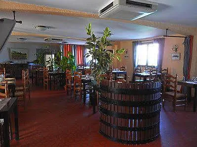 Logis Restaurant Le Du Roulier Hotel Capendu