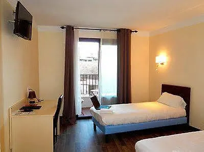 Logis Hotel Restaurant Le Top Du Roulier Hotel 3*